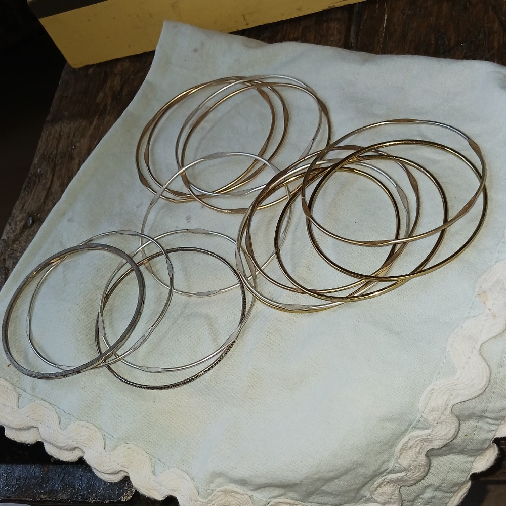 15 Bangle Bracelets.
